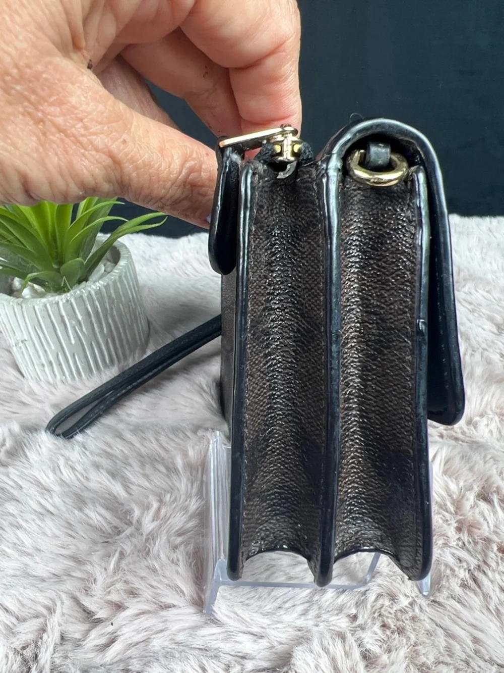 Coach Signature Foldover Wristlet Wallet Clutch Brown Black F78229 - EUC - Picture 5 of 11